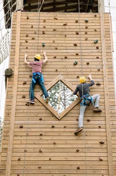 Climbing-Walls.jpg