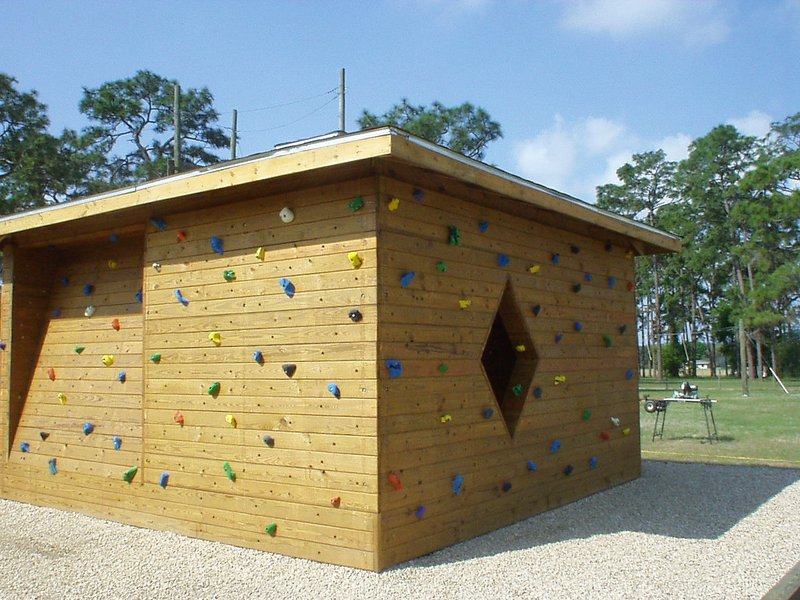 Boulding-Grotto.jpg